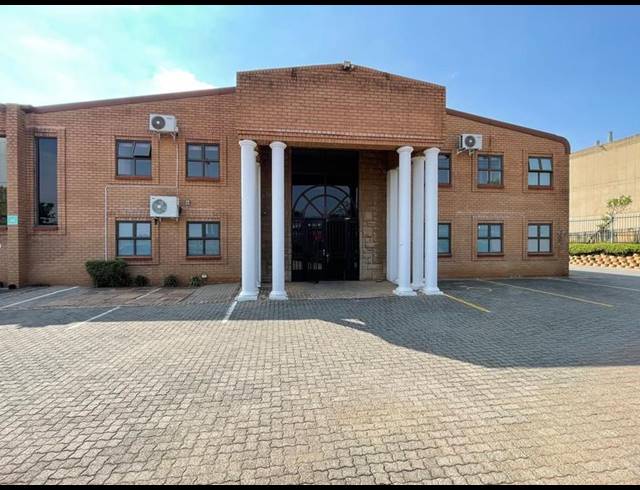 INDUSTRIAL PROPERTY TO RENT IN ROOIHUISKRAAL